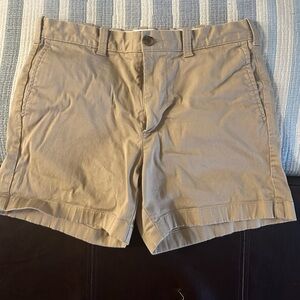 Kakhi Bermuda shorts. Wore to times.